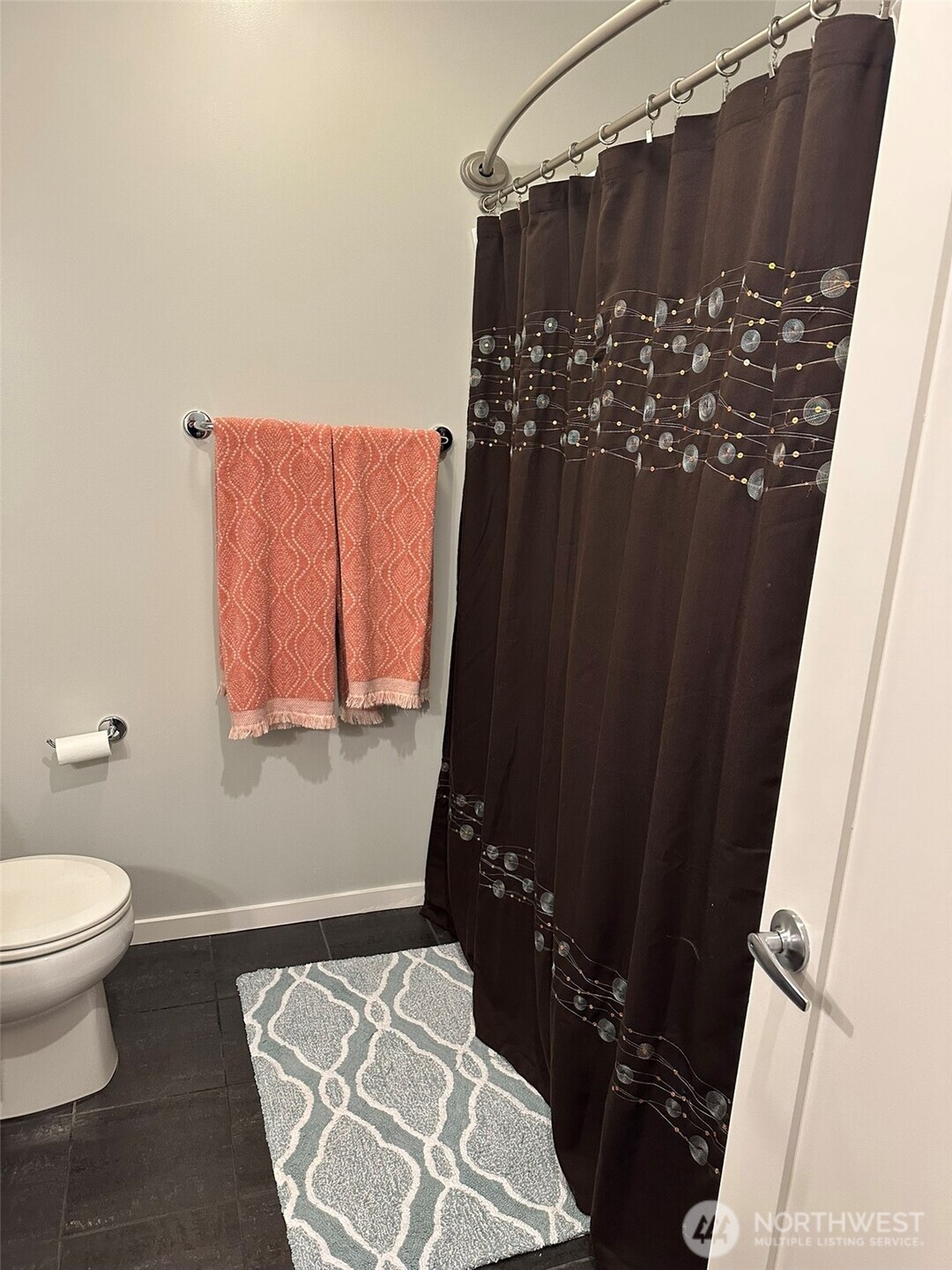 2721 1st Avenue #103, Seattle, WA 98121