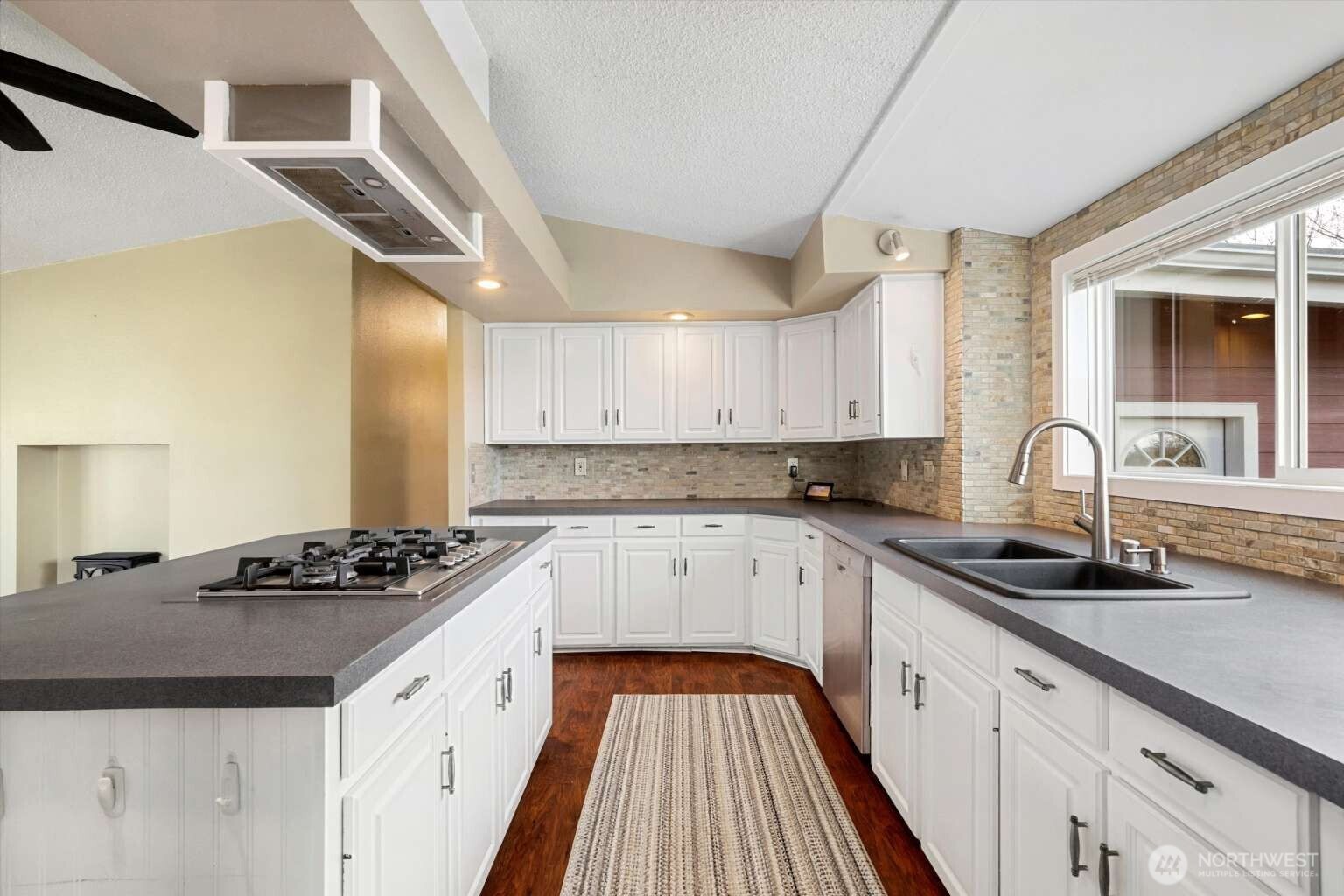 4241 Rural Avenue , Bellingham, WA 98226