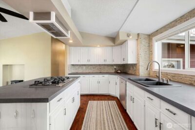 4241 Rural Avenue , Bellingham, WA 98226 - Photo 7