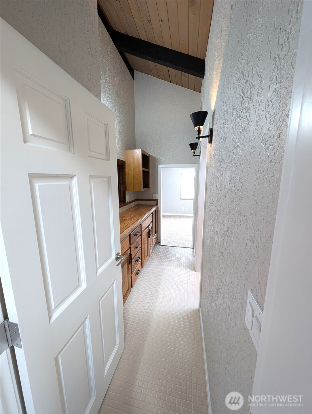 19503 22nd Avenue E, Spanaway, WA 98387-7103