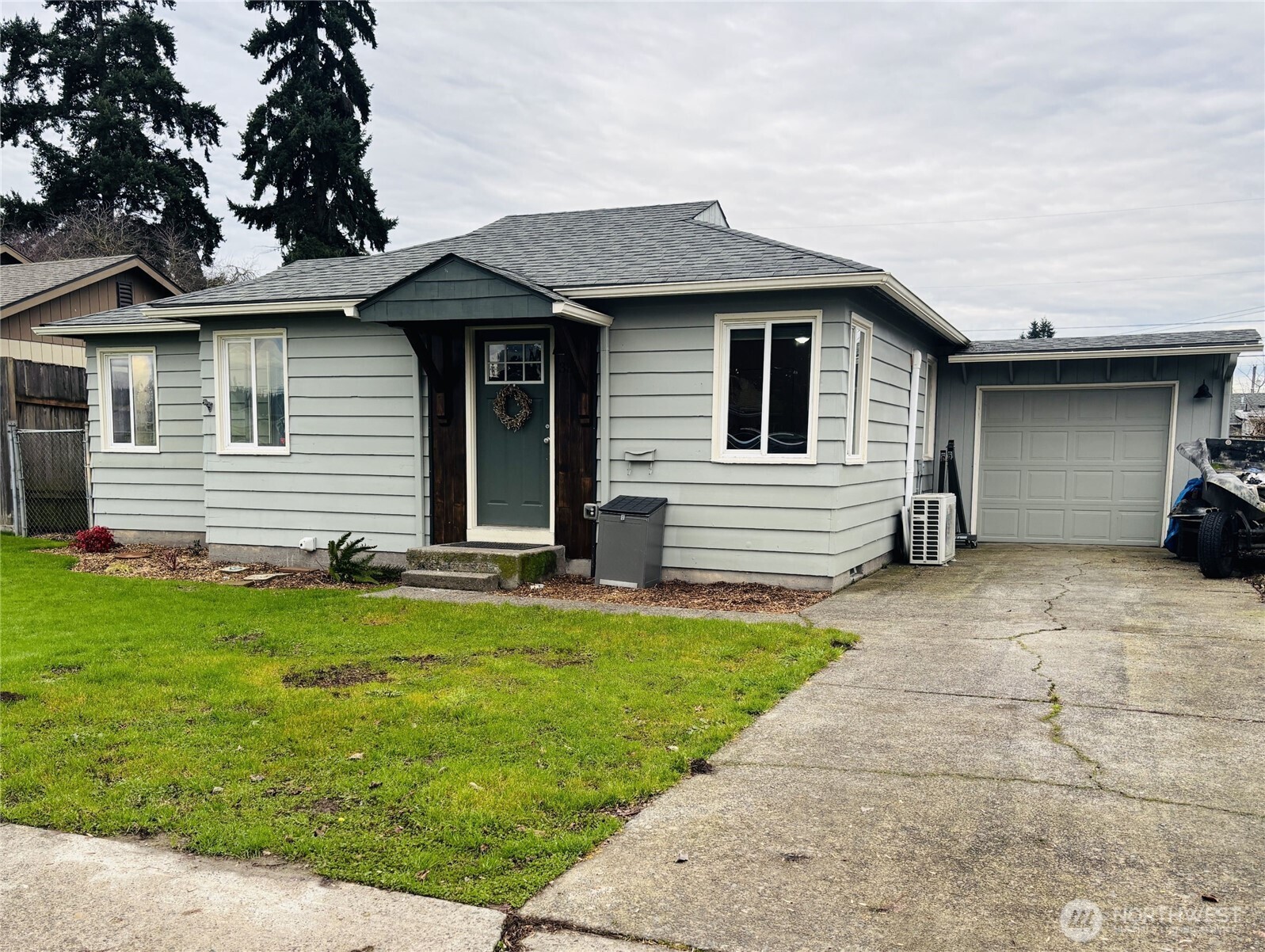 337 Cypress Street , Longview, WA 98632