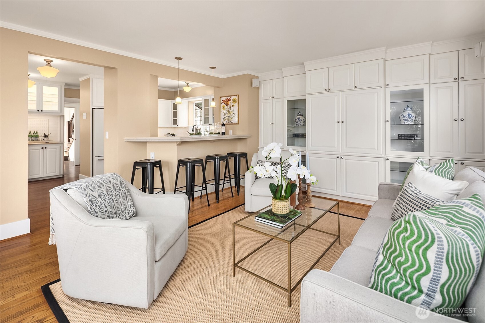 3832 48th Avenue NE, Seattle, WA 98105