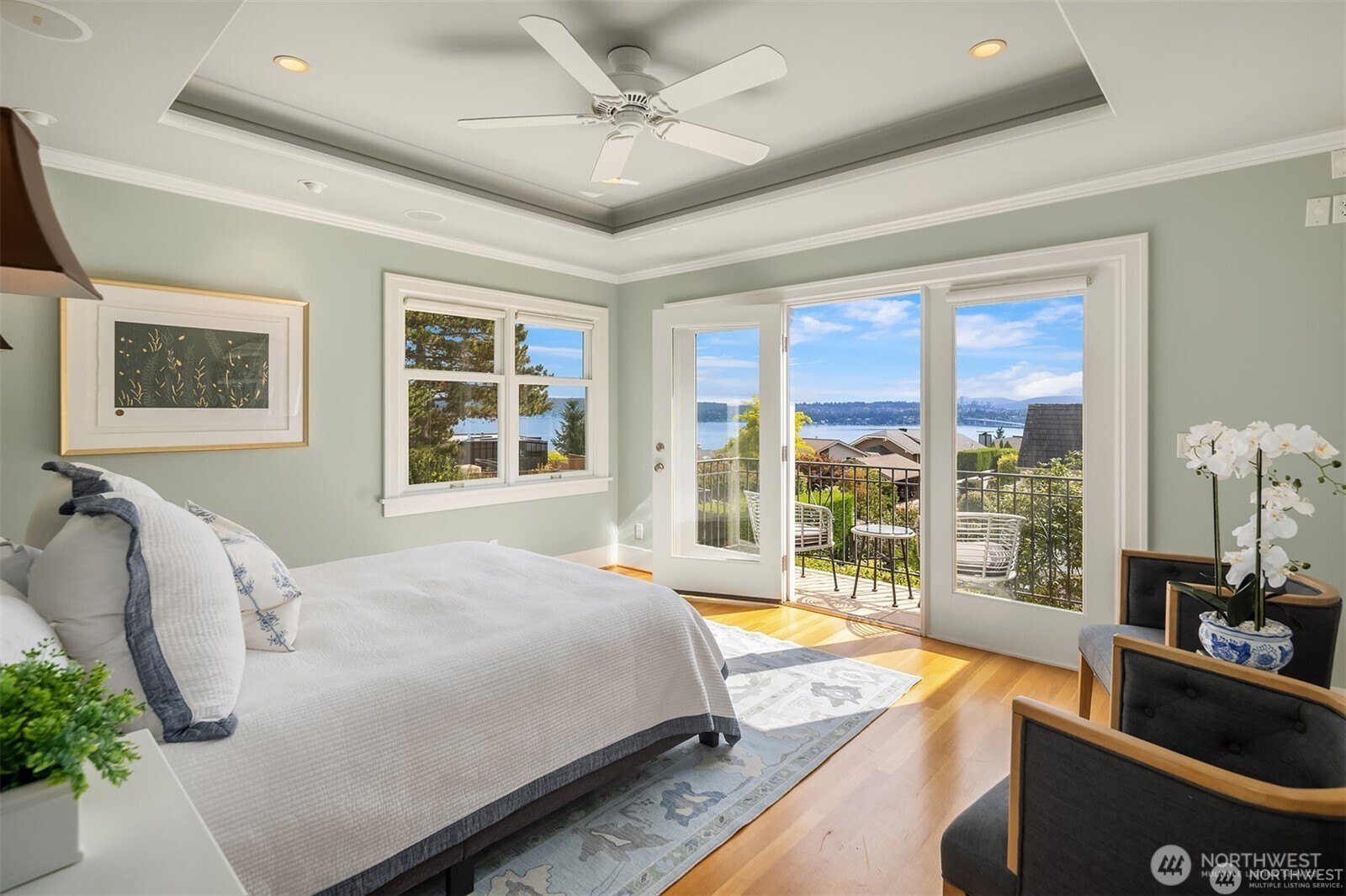 3832 48th Avenue NE, Seattle, WA 98105