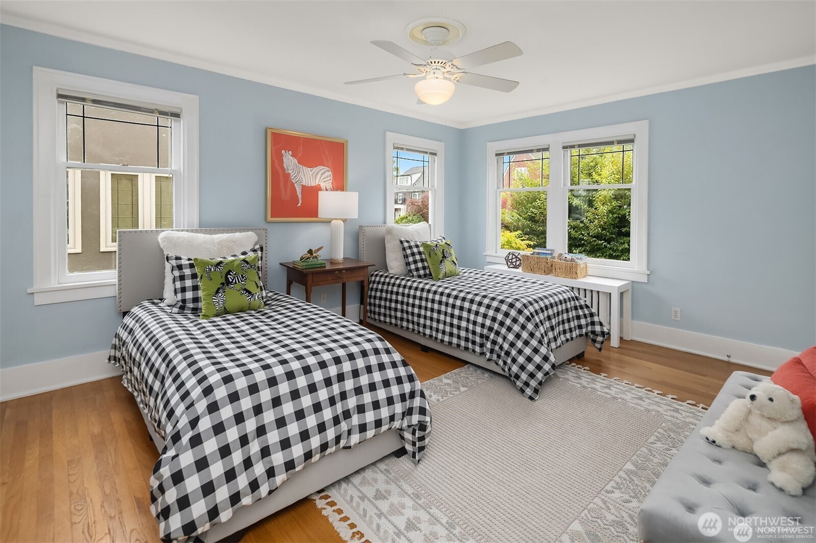 3832 48th Avenue NE, Seattle, WA 98105