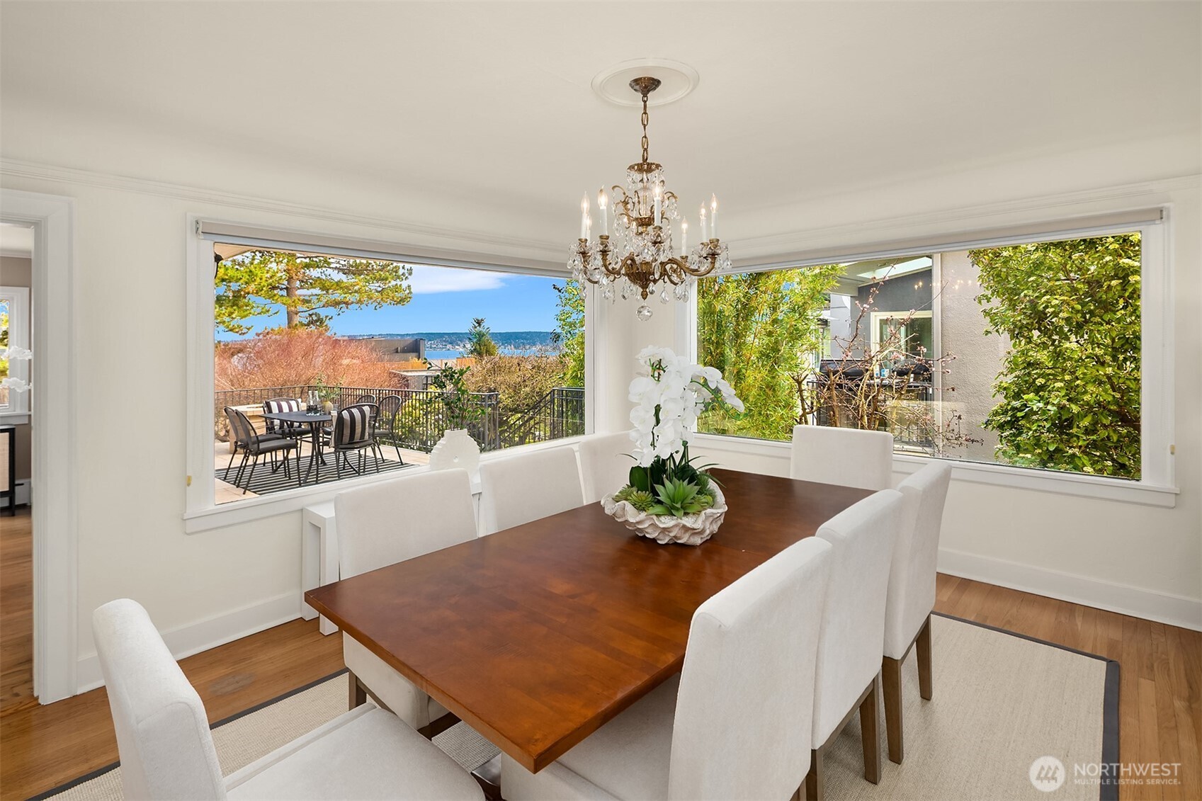 3832 48th Avenue NE, Seattle, WA 98105