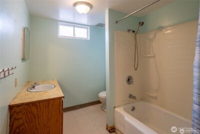 113 E 6th St , Lind, WA 99341 - Photo 19