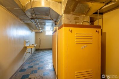 113 E 6th St , Lind, WA 99341 - Photo 24