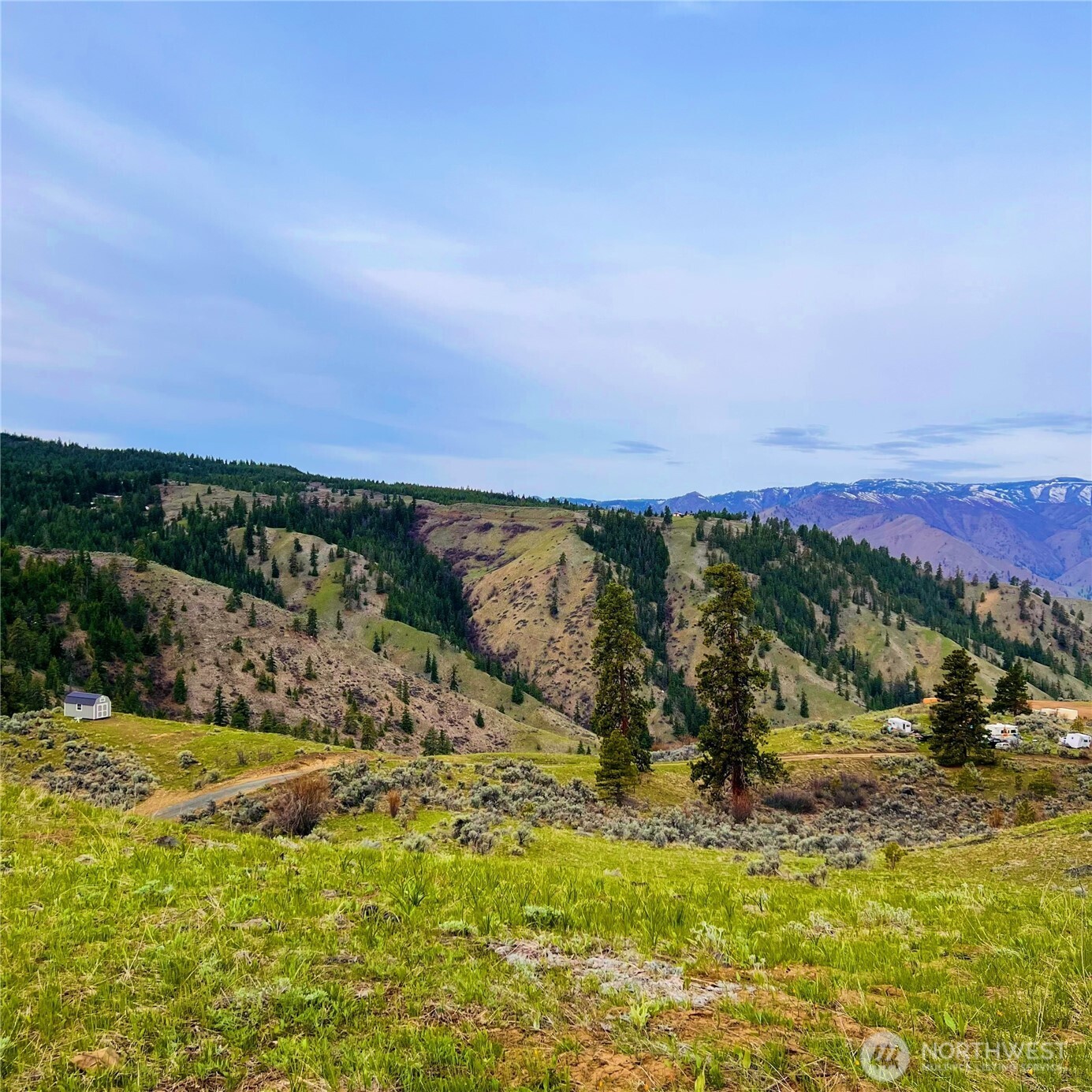 66 Coyote Lane , Waterville, WA 98843