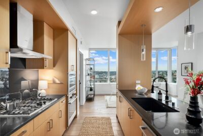 1321 Seneca Street #1001, Seattle, WA 98101 - Photo 8