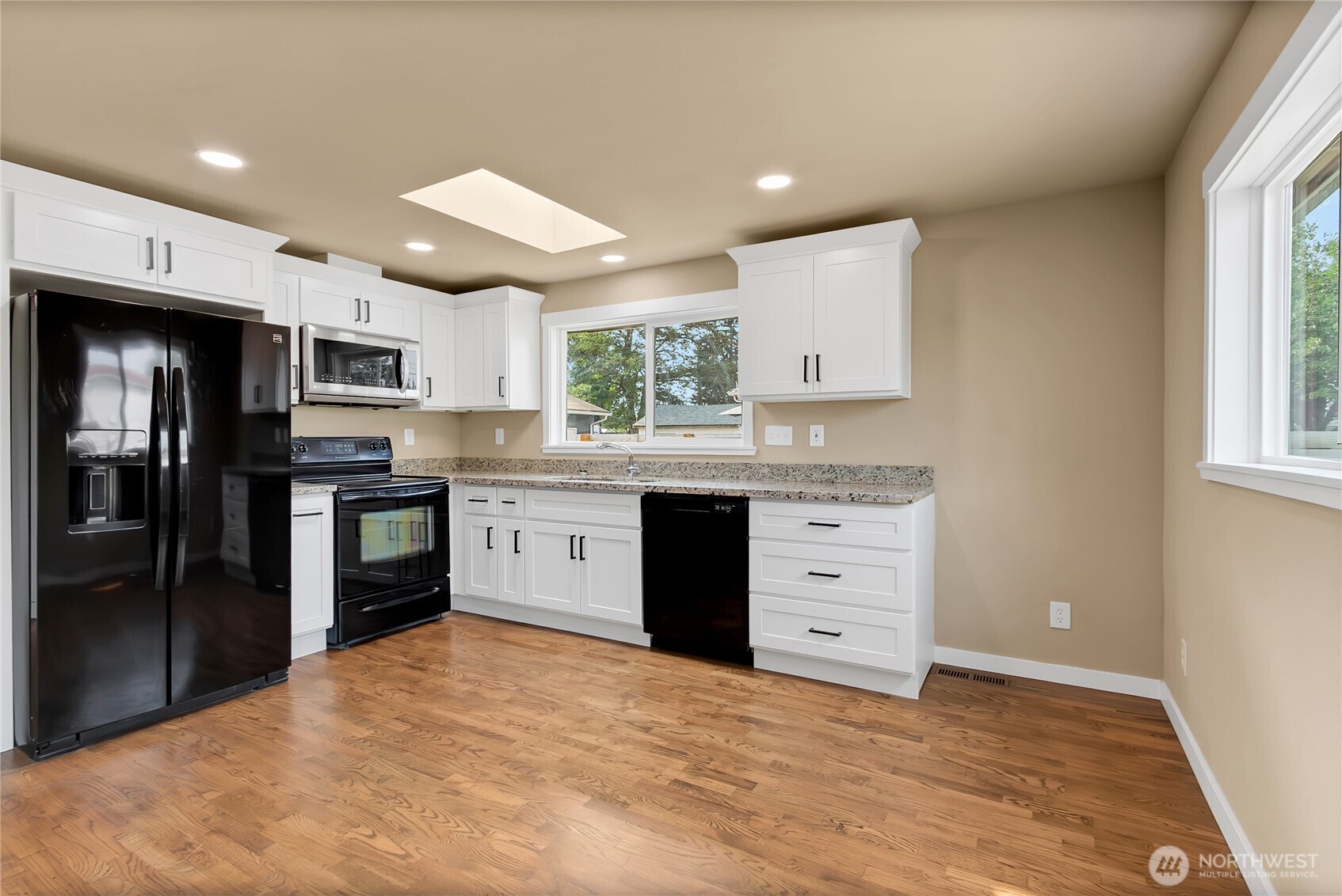 1032 111th Street S, Tacoma, WA 98444-2628