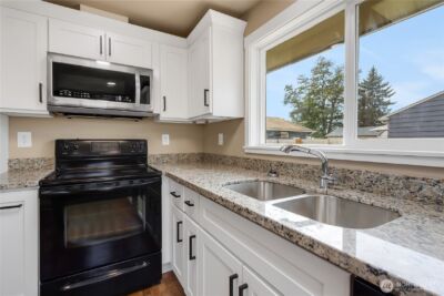 1032 111th Street S, Tacoma, WA 98444-2628 - Photo 16