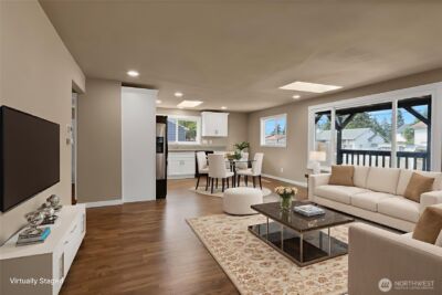 1032 111th Street S, Tacoma, WA 98444-2628 - Photo 2