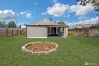 1032 111th Street S, Tacoma, WA 98444-2628 - Photo 6