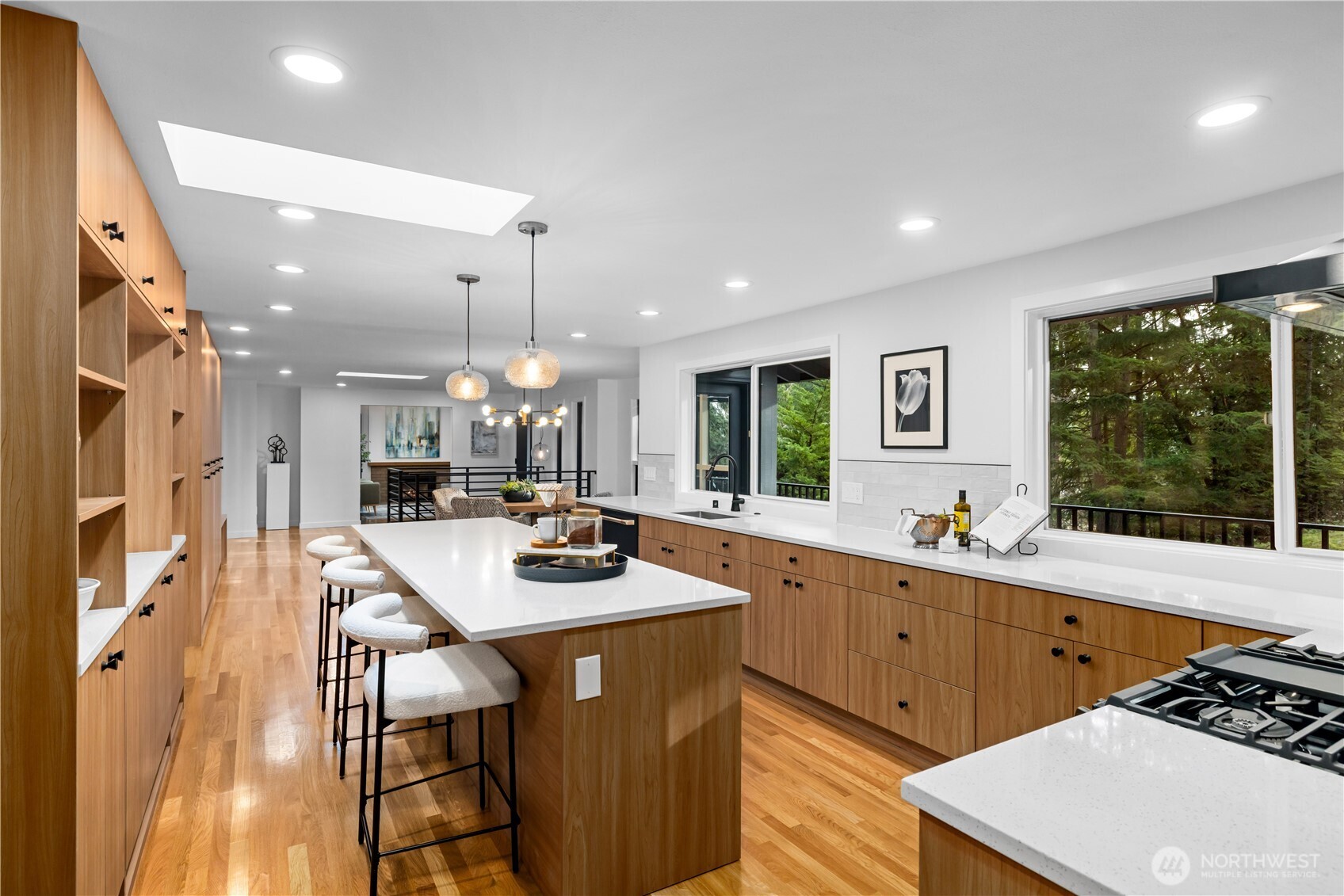 6423 E Mercer Way , Mercer Island, WA 98040