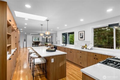 6423 E Mercer Way , Mercer Island, WA 98040 - Photo 12