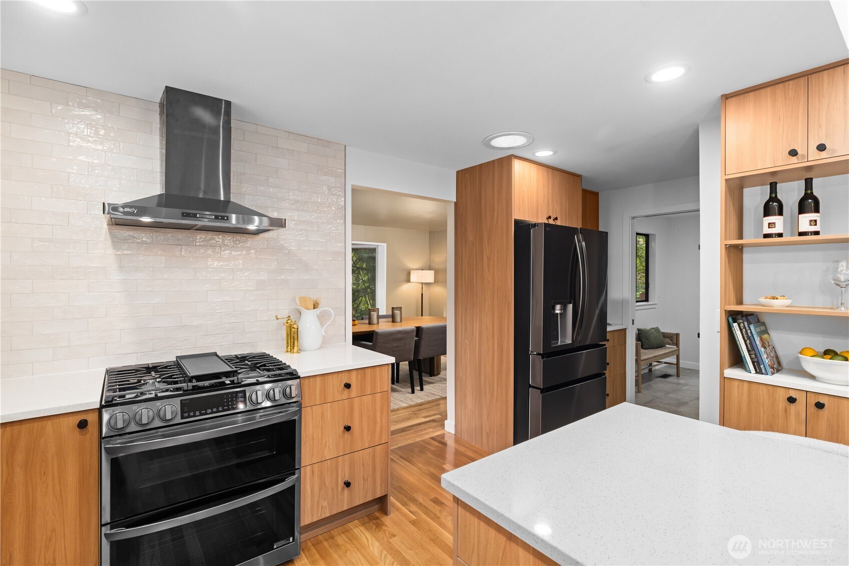 6423 E Mercer Way , Mercer Island, WA 98040