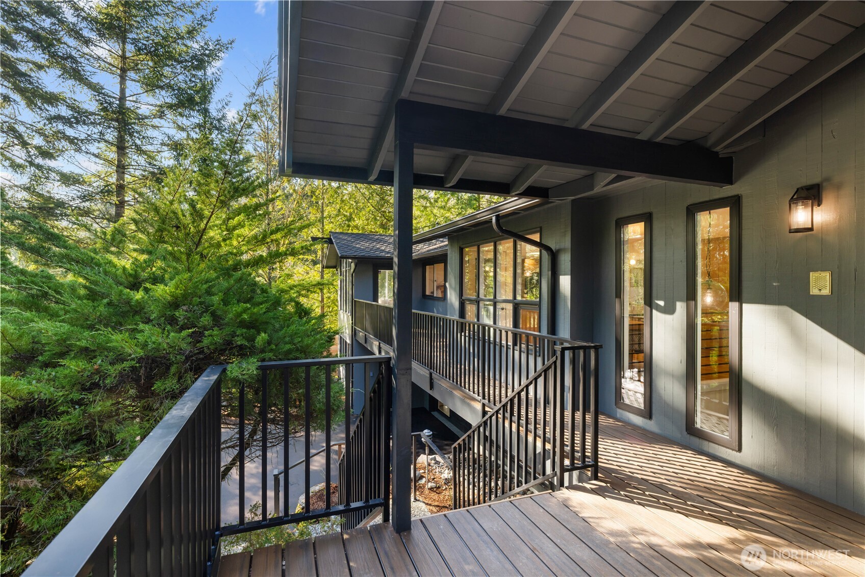 6423 E Mercer Way , Mercer Island, WA 98040