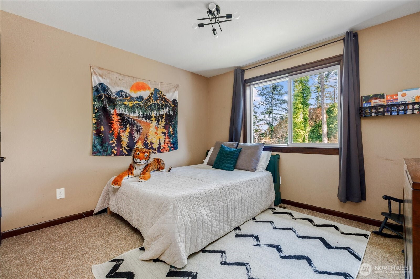 1403 Dakota Avenue , Anacortes, WA 98221