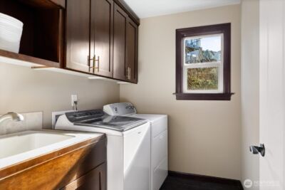 1403 Dakota Avenue , Anacortes, WA 98221 - Photo 32