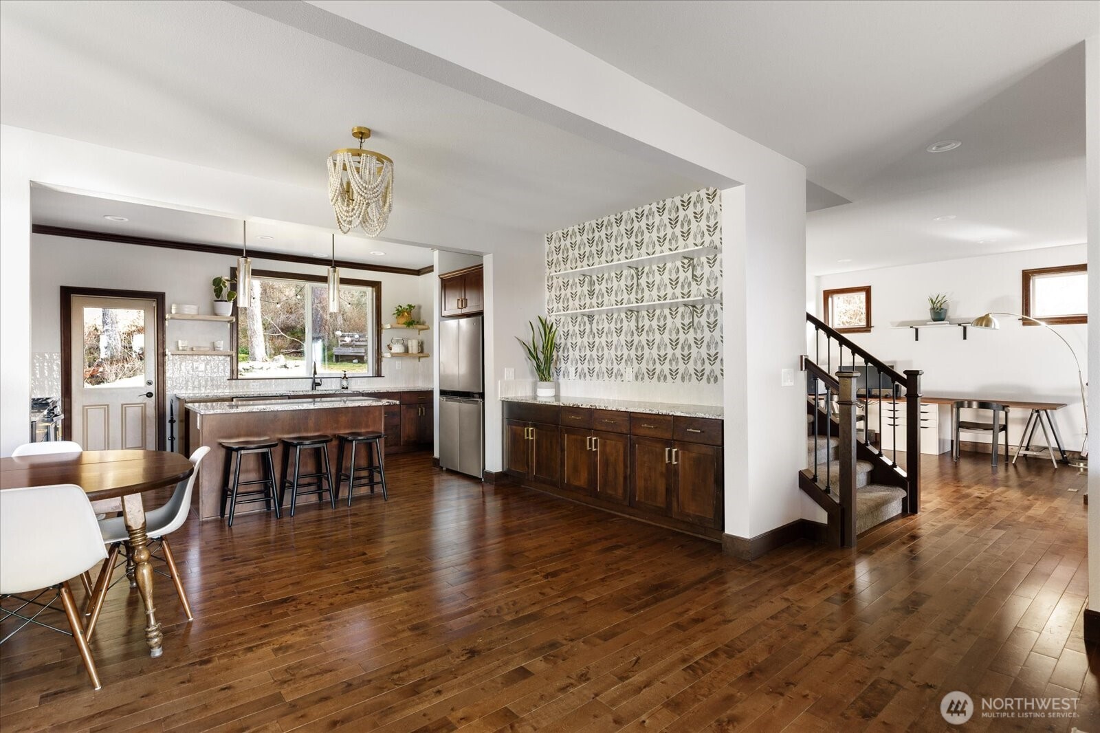 1403 Dakota Avenue , Anacortes, WA 98221