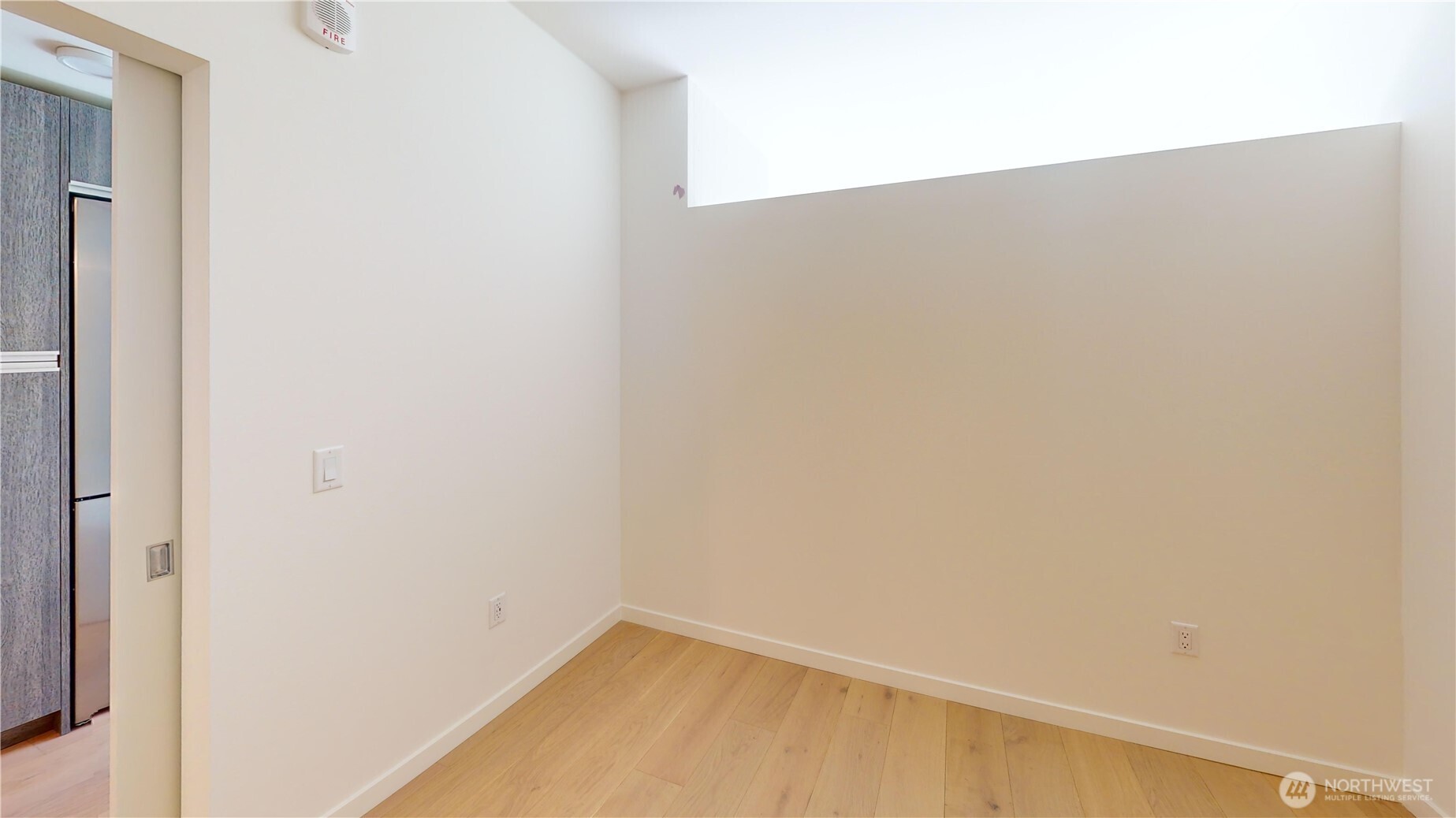 800 Columbia Street #702, Seattle, WA 98104