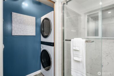 21239 NE 10th Place , Sammamish, WA 98074-6732 - Photo 25