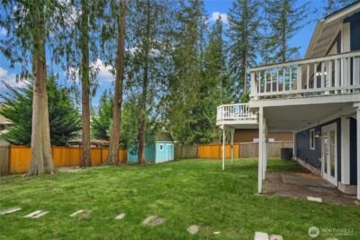 21239 NE 10th Place , Sammamish, WA 98074-6732 - Photo 30