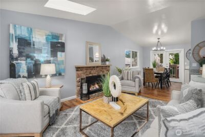 21239 NE 10th Place , Sammamish, WA 98074-6732 - Photo 3