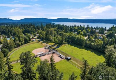 21239 NE 10th Place , Sammamish, WA 98074-6732 - Photo 39