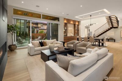 1028 89th Ave NE, Bellevue, WA 98004 - Photo 11