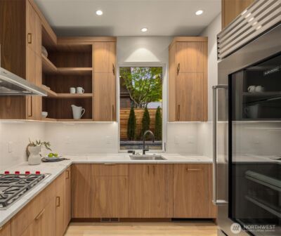 1028 89th Ave NE, Bellevue, WA 98004 - Photo 18