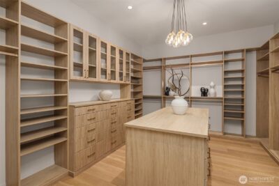 1028 89th Ave NE, Bellevue, WA 98004 - Photo 30