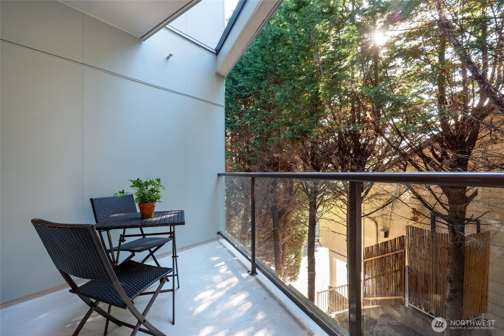 9039 NE Juanita Drive #306, Kirkland, WA 98034