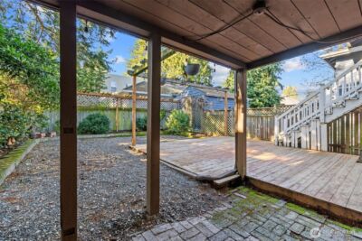 1721 3rd Avenue N, Seattle, WA 98109 - Photo 35