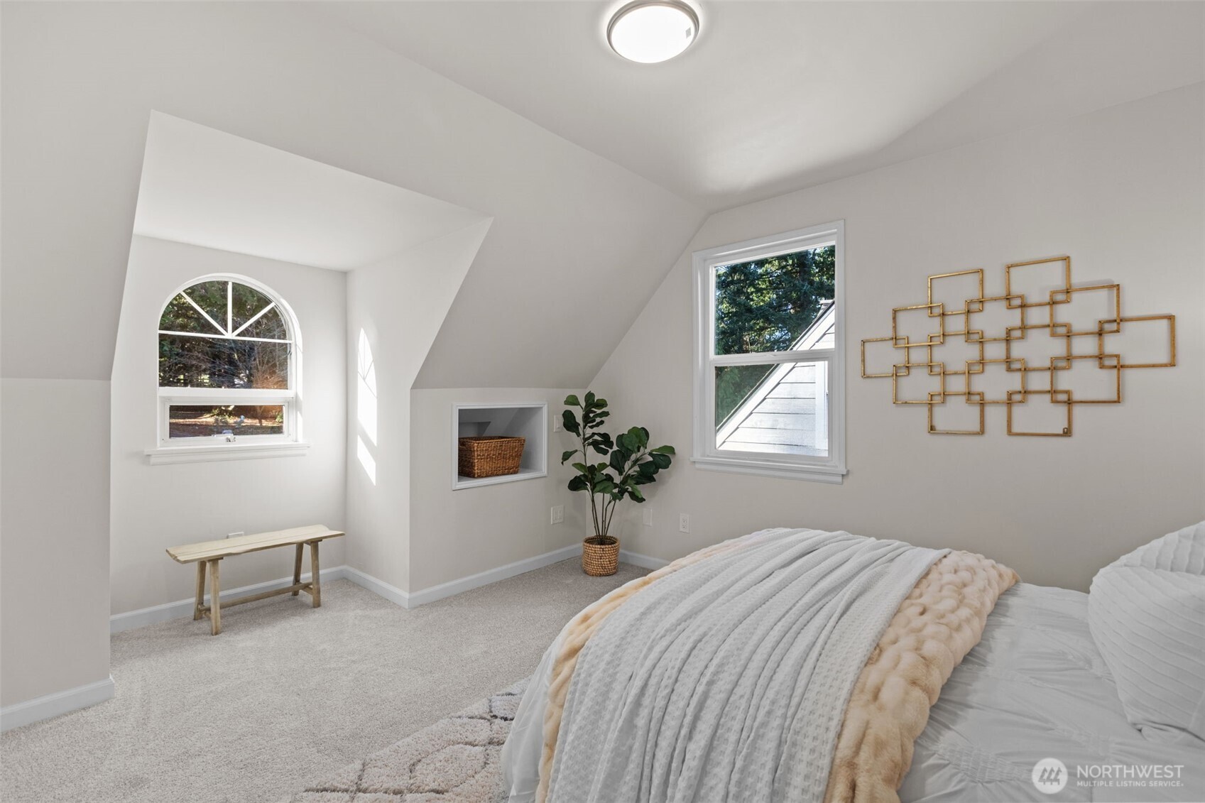 14321 2nd Avenue NW, Marysville, WA 98271