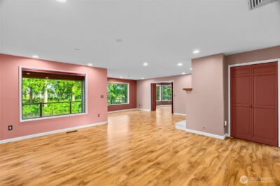 1406 Evergreen Park Lane SW, Olympia, WA 98502 - Photo 12