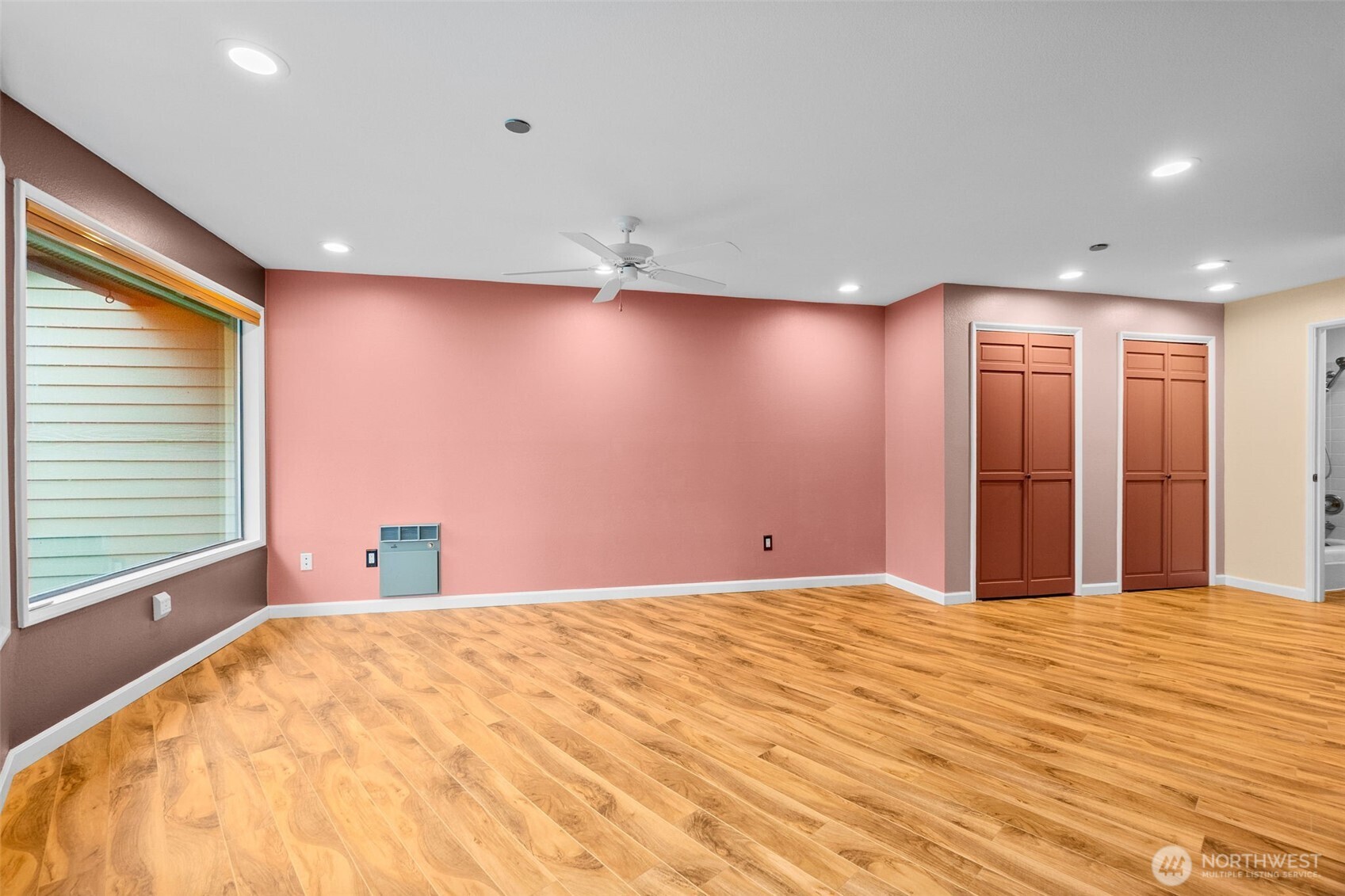 1406 Evergreen Park Lane SW, Olympia, WA 98502