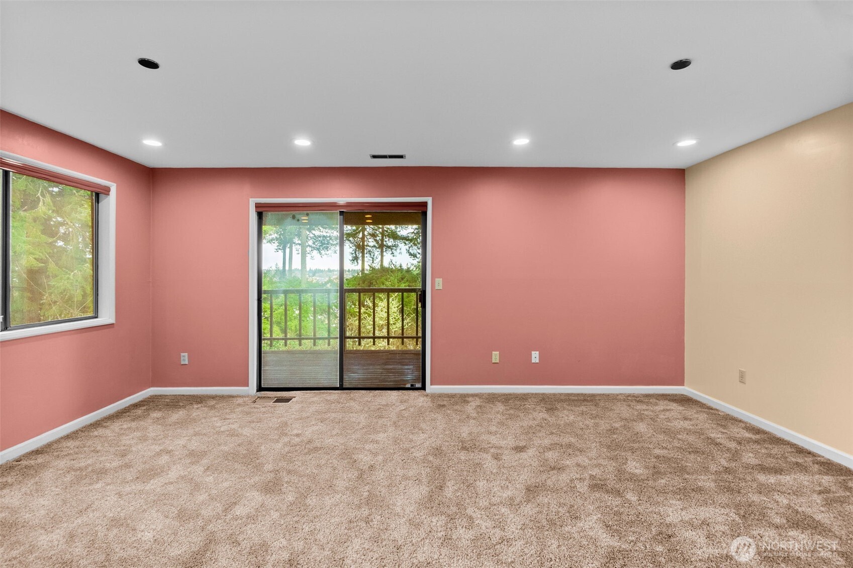 1406 Evergreen Park Lane SW, Olympia, WA 98502