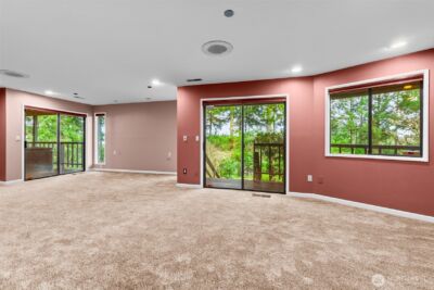 1406 Evergreen Park Lane SW, Olympia, WA 98502 - Photo 32