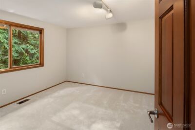 19345 NE 200th Street , Woodinville, WA 98077 - Photo 28