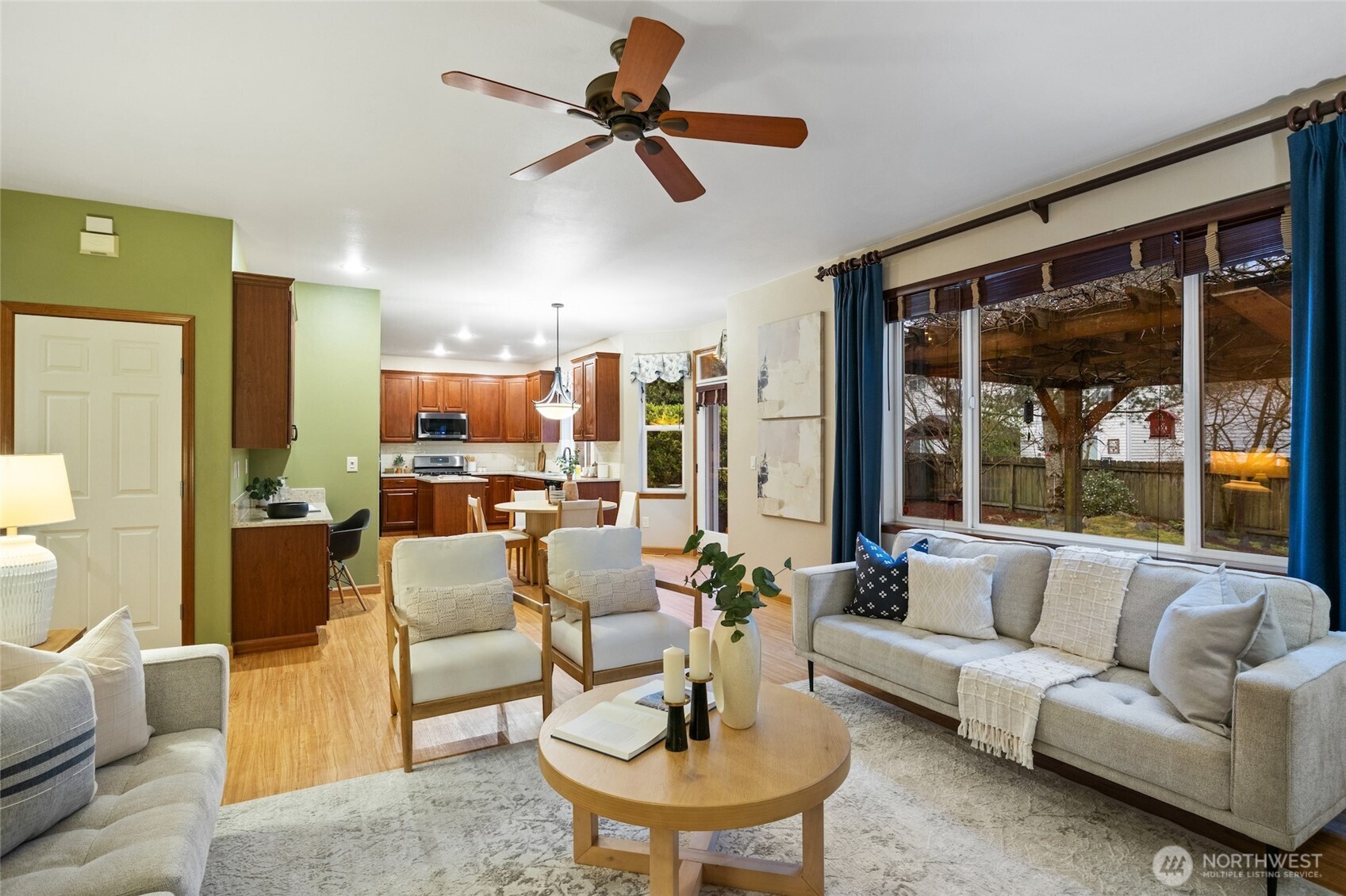 14027 SE 281st Street , Kent, WA 98042-7418