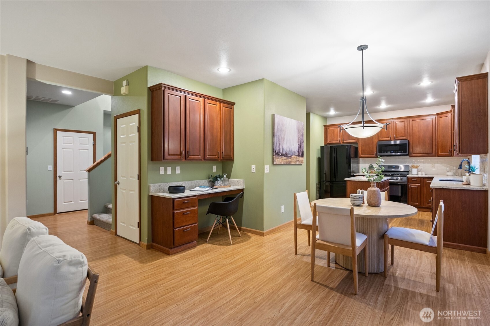 14027 SE 281st Street , Kent, WA 98042-7418