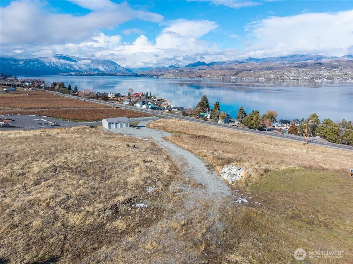3725 US Highway 97a , Chelan, WA 98816