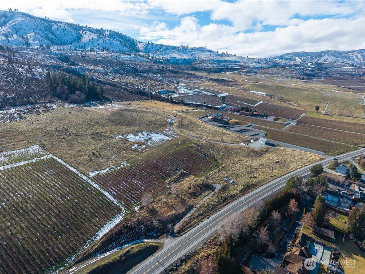 3725 US Highway 97a , Chelan, WA 98816