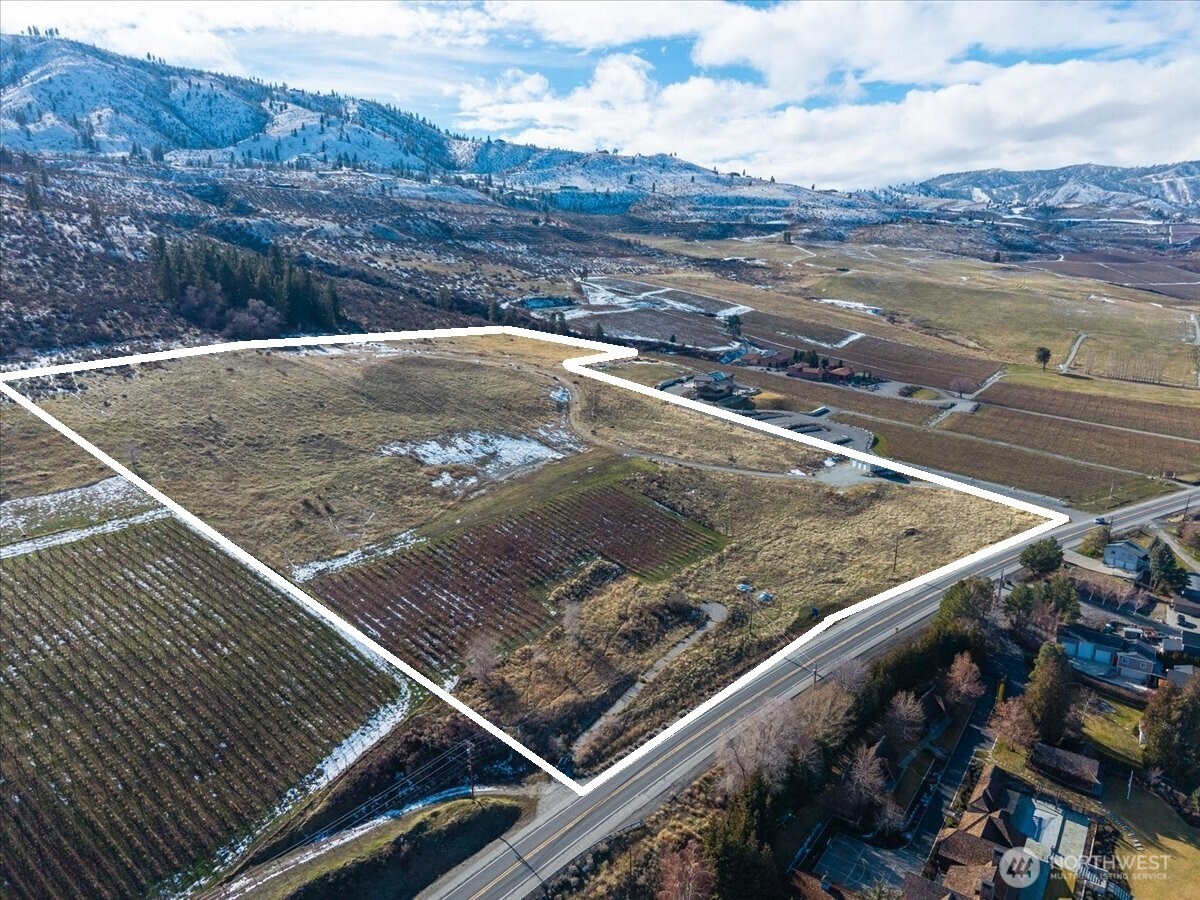 3725 US Highway 97a , Chelan, WA 98816