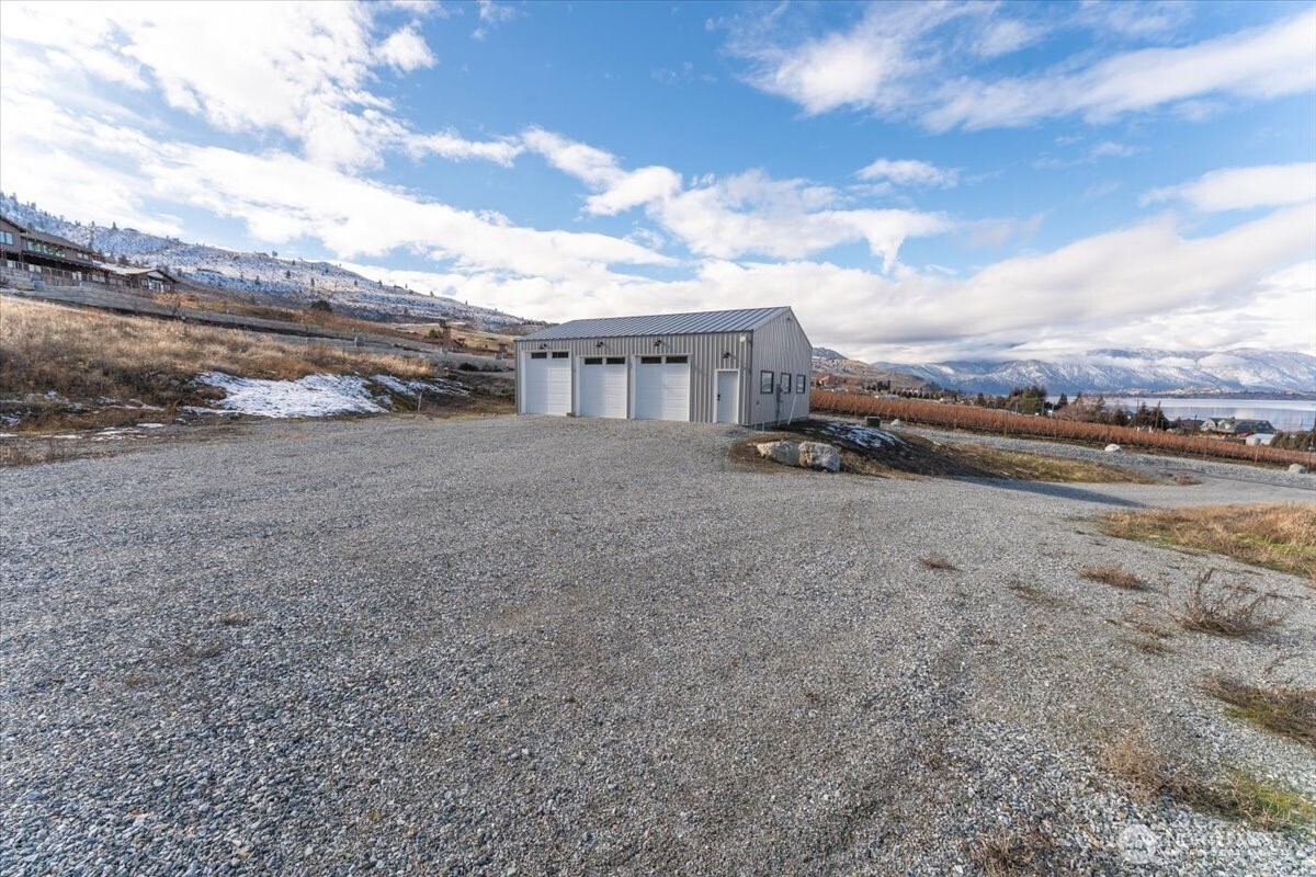 3725 US Highway 97a , Chelan, WA 98816
