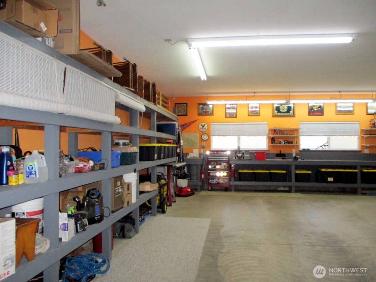 448 Octopus Avenue NE, Ocean Shores, WA 98569