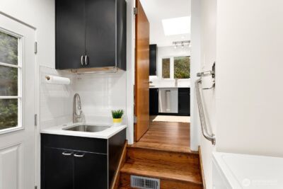 17834 33rd Avenue NE, Lake Forest Park, WA 98155 - Photo 18