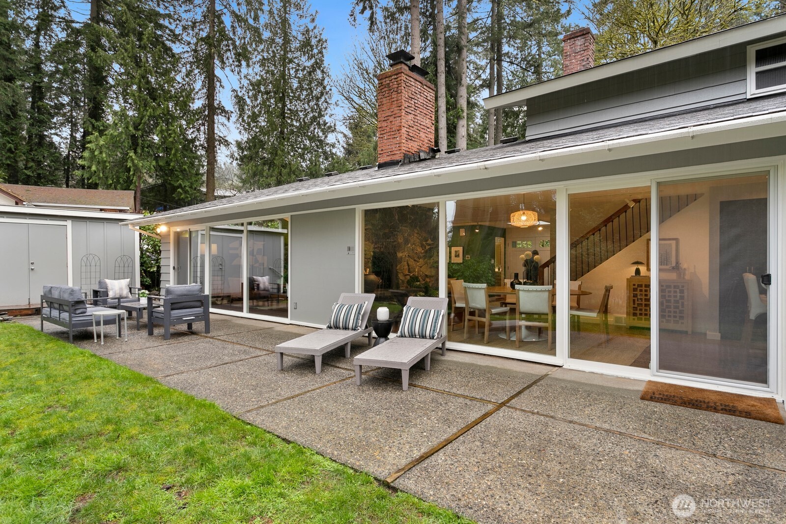 17834 33rd Avenue NE, Lake Forest Park, WA 98155