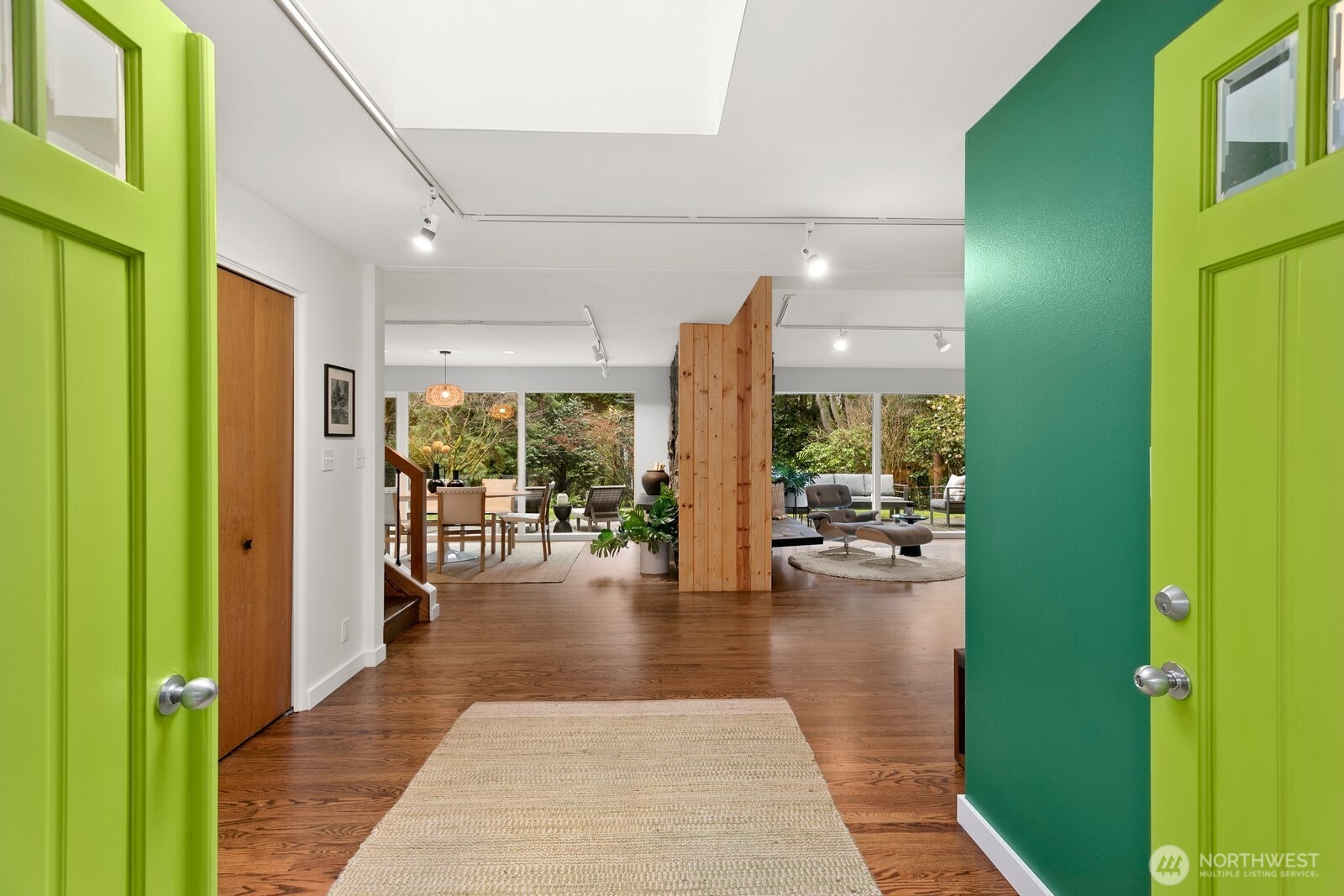 17834 33rd Avenue NE, Lake Forest Park, WA 98155